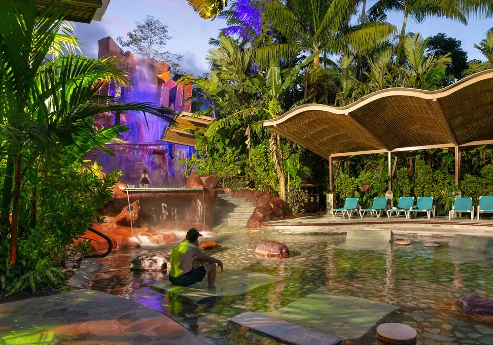 Hot springs pools in La Fortuna (representative)