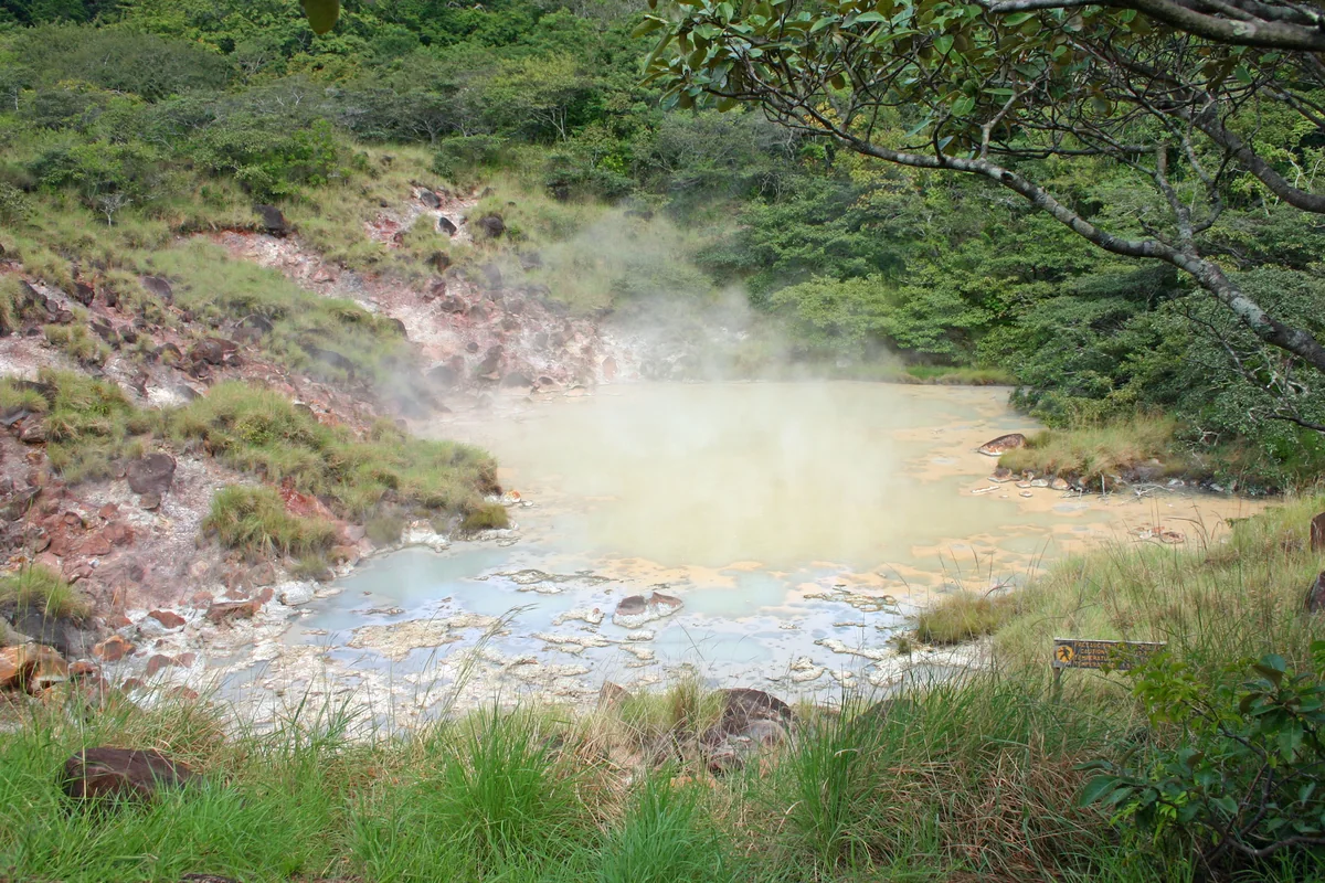 Steaming thermal spring at Rincón de la Vieja
